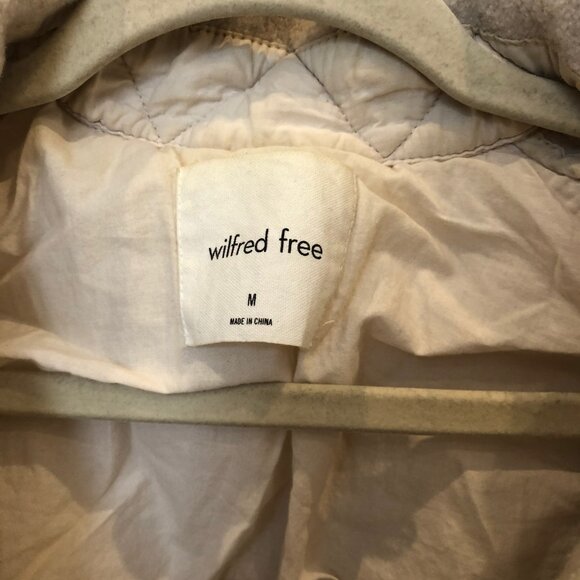 Aritzia Wilfred Free The Ganna Shirt Jacket in Heather Bone 100% Merino Wool - Picture 4 of 5